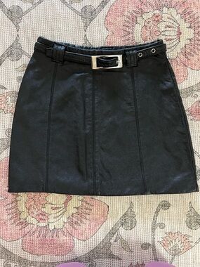 Vintage 90’s Y2K Maxima Wilson’s Leather Mini Skirt with adjustable leather belt